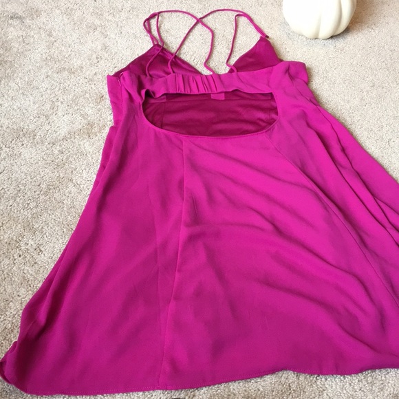 EUC Express Fuchsia Dress - Picture 5 of 8